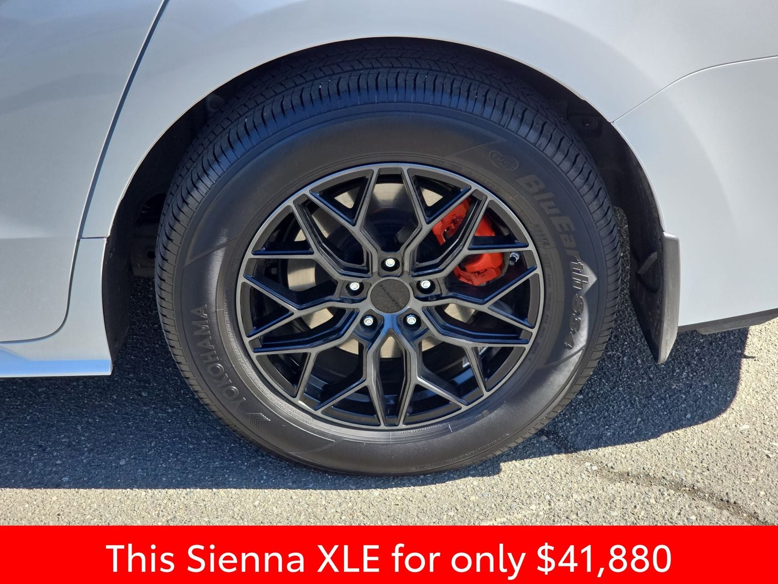 2024 Toyota Sienna XLE 7 Passenger