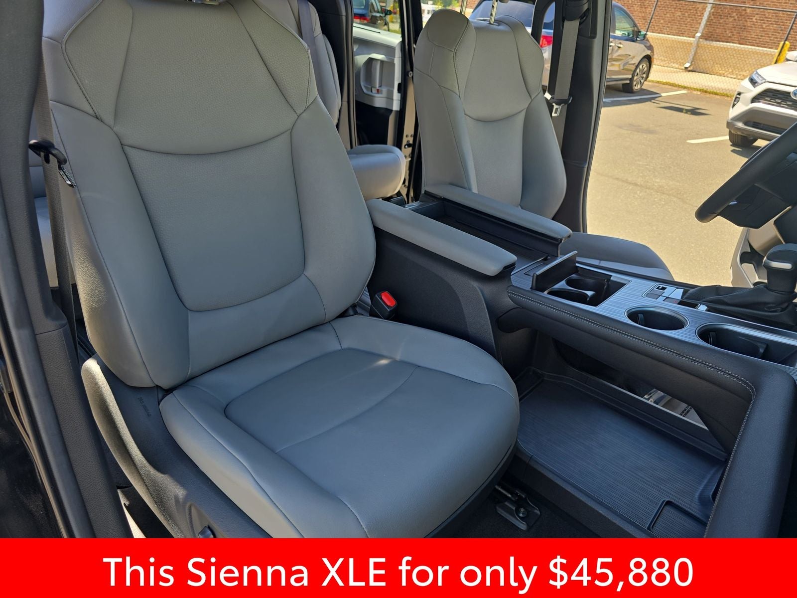 2025 Toyota Sienna XLE 7 Passenger