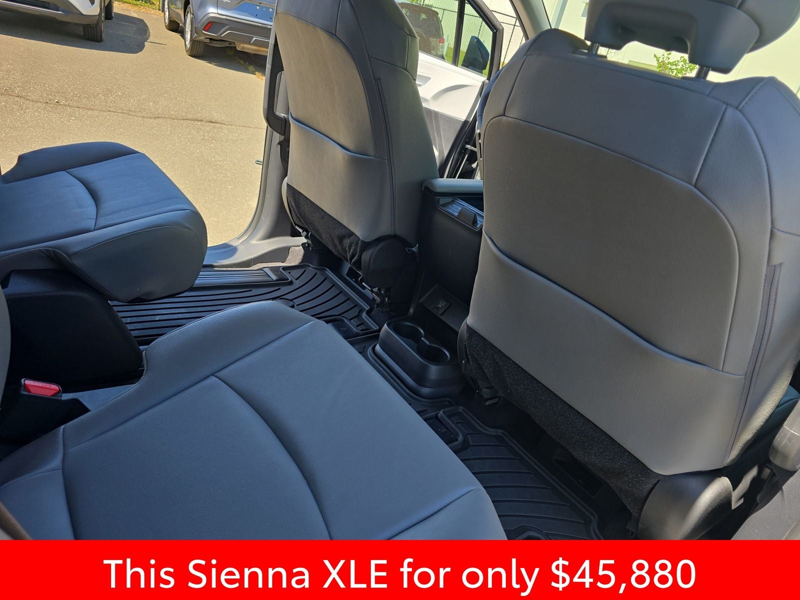 2025 Toyota Sienna XLE 7 Passenger