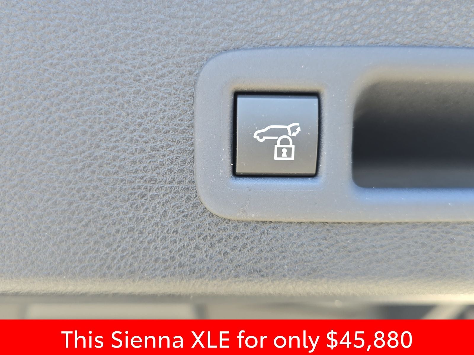 2025 Toyota Sienna XLE 7 Passenger