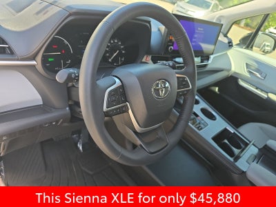 2025 Toyota Sienna XLE 7 Passenger