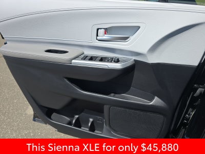 2025 Toyota Sienna XLE 7 Passenger