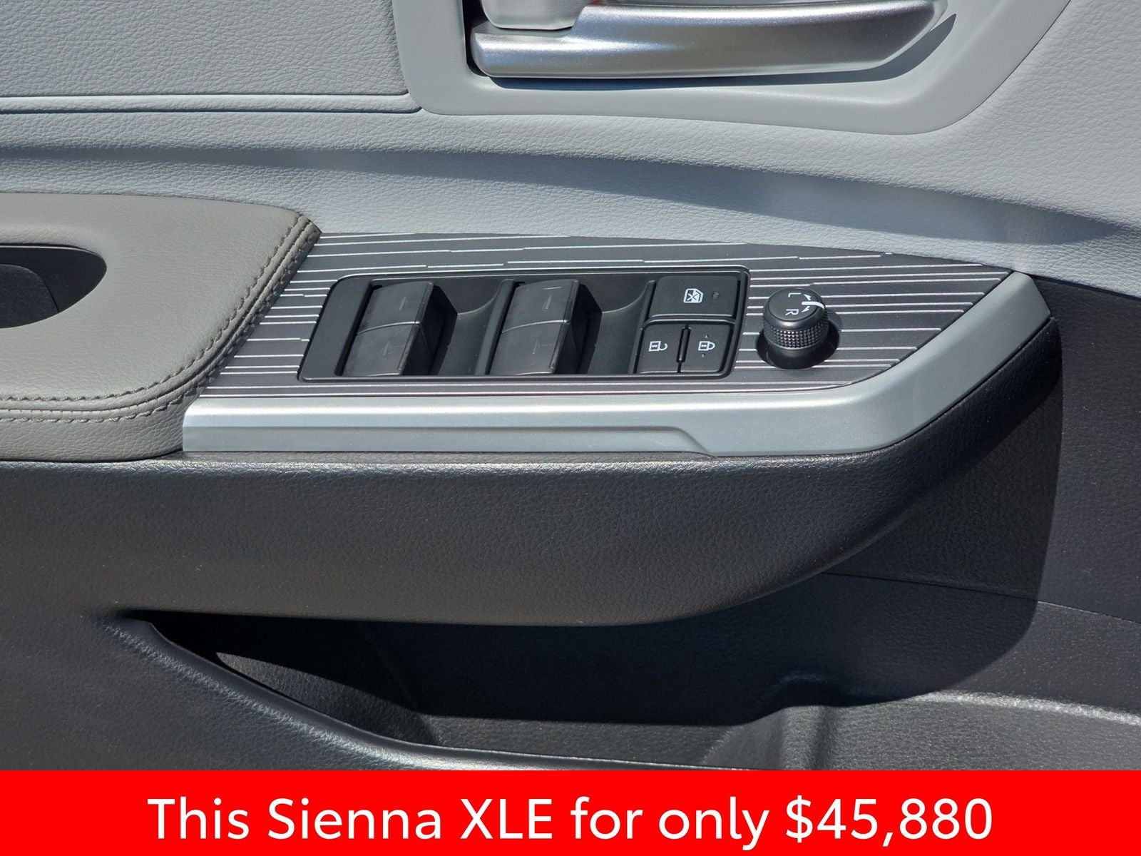 2025 Toyota Sienna XLE 7 Passenger