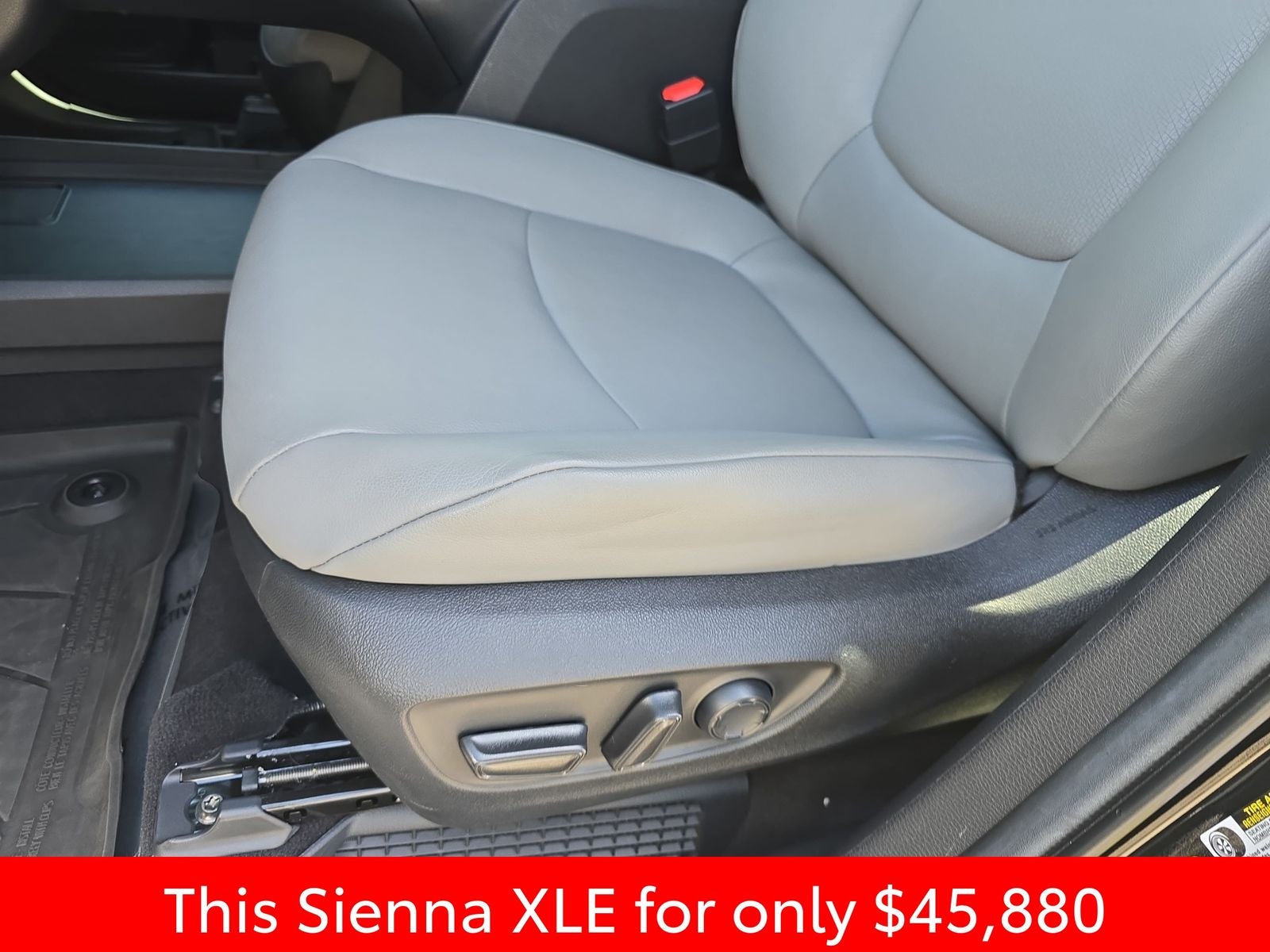2025 Toyota Sienna XLE 7 Passenger