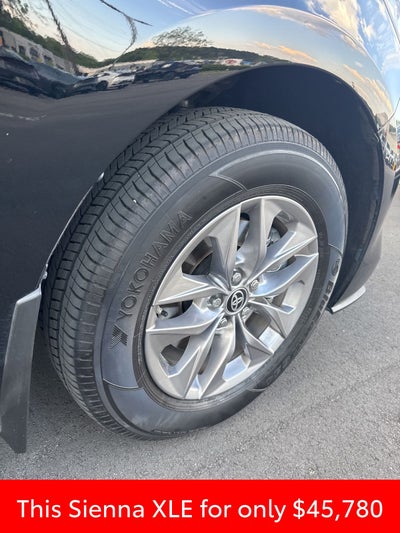 2025 Toyota Sienna XLE 7 Passenger