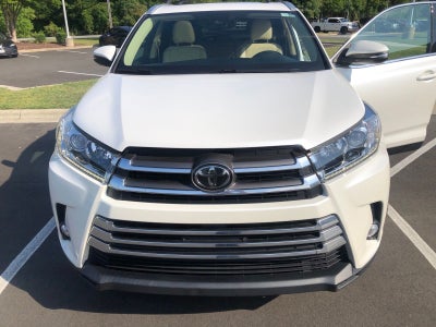 2019 Toyota Highlander SE