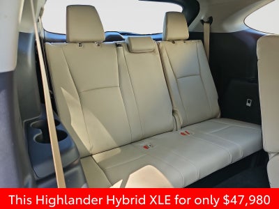 2025 Toyota Highlander Hybrid XLE