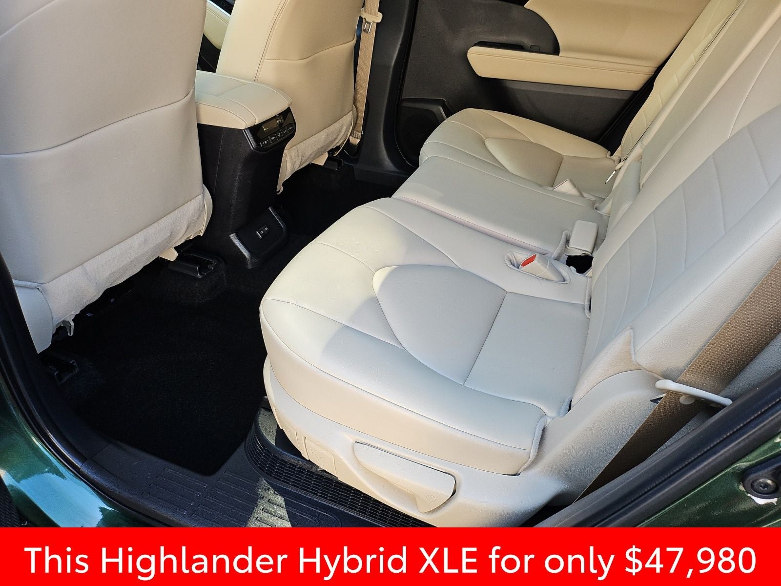 2025 Toyota Highlander Hybrid XLE