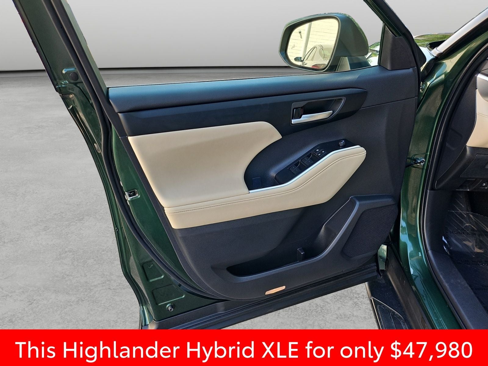 2025 Toyota Highlander Hybrid XLE