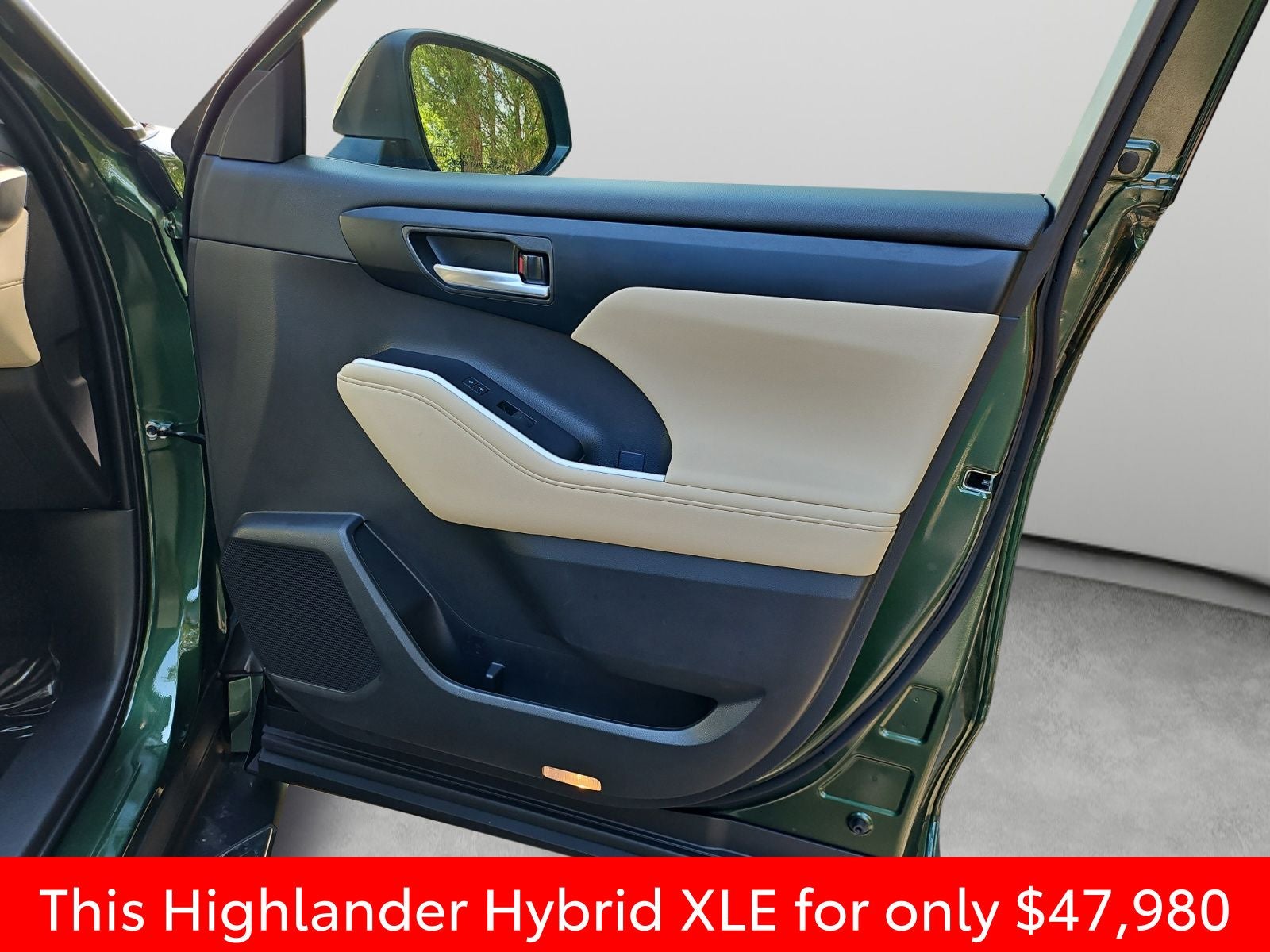 2025 Toyota Highlander Hybrid XLE