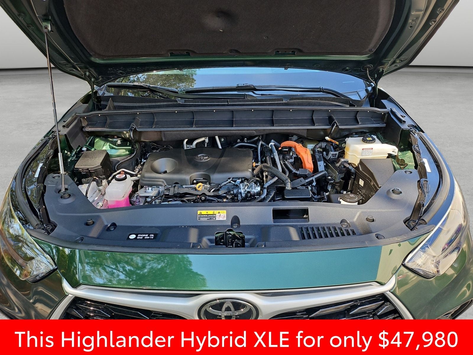 2025 Toyota Highlander Hybrid XLE