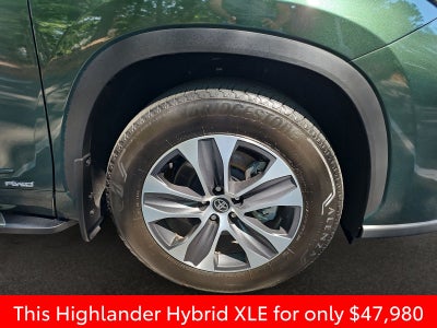 2025 Toyota Highlander Hybrid XLE