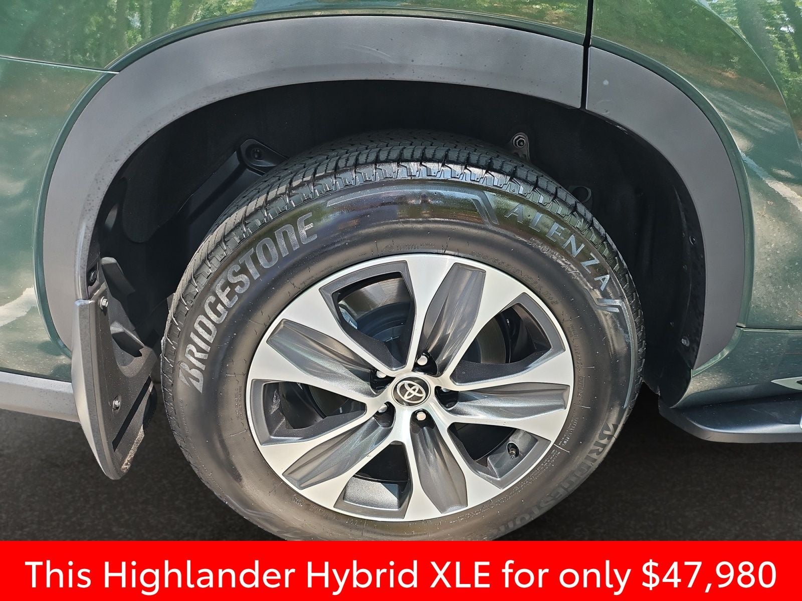 2025 Toyota Highlander Hybrid XLE