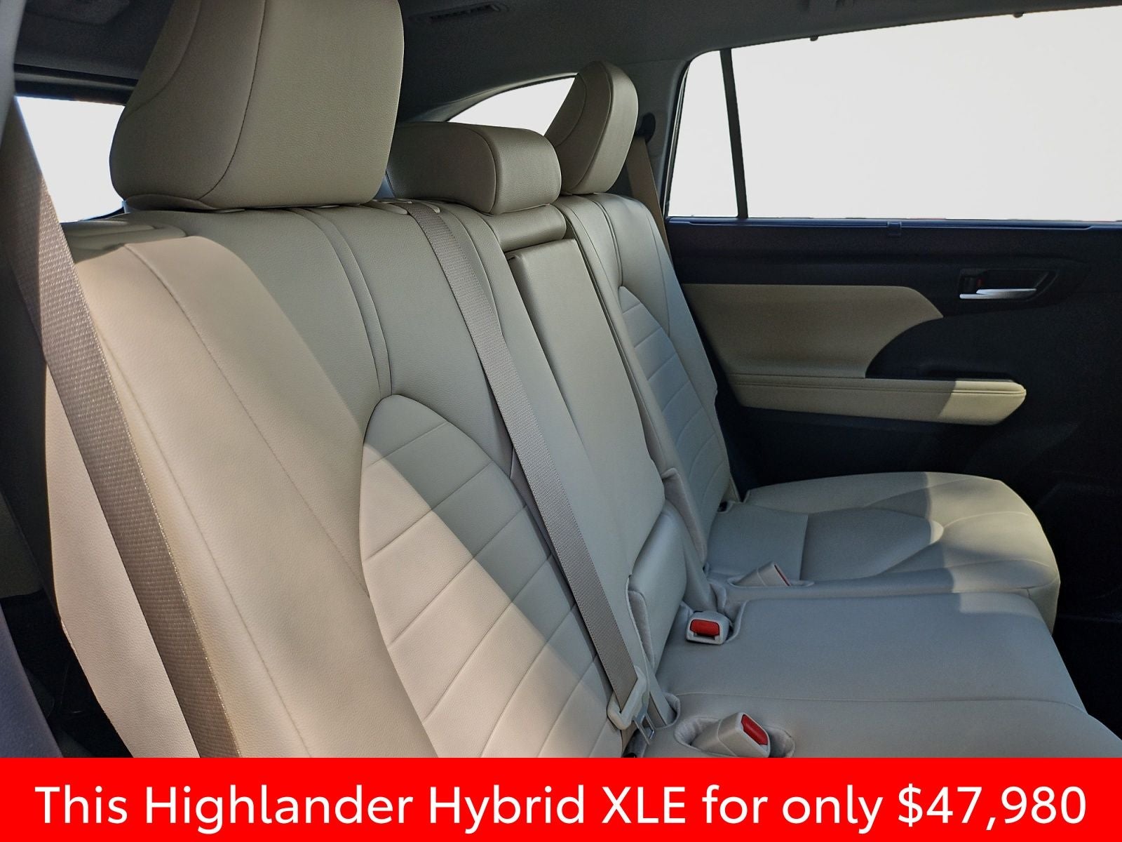 2025 Toyota Highlander Hybrid XLE