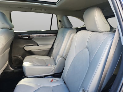 2024 Toyota Highlander Platinum