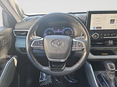 2024 Toyota Highlander Platinum