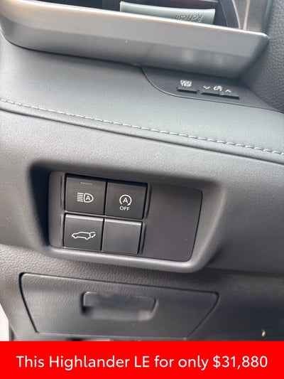2023 Toyota Highlander LE