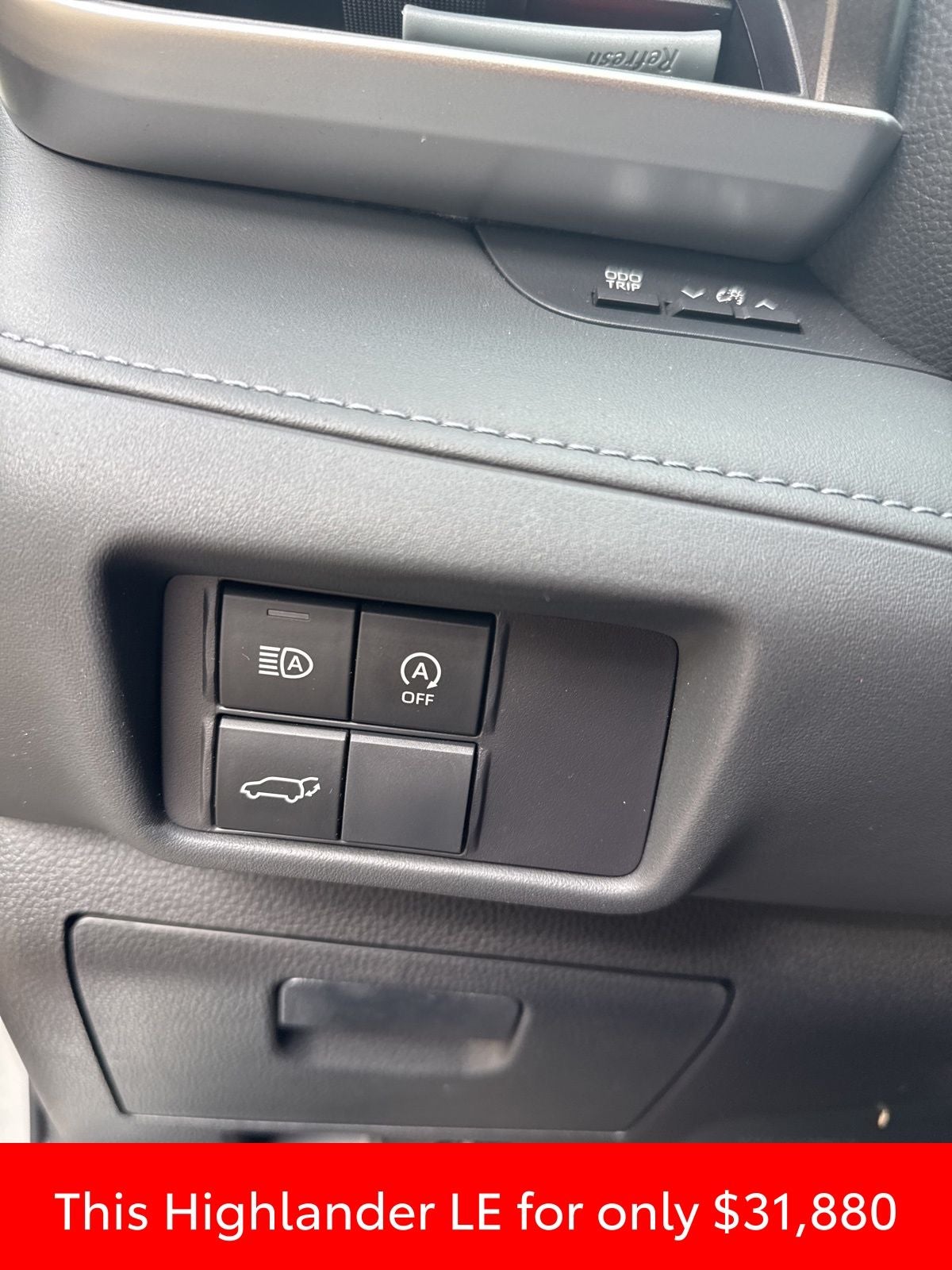 2023 Toyota Highlander LE