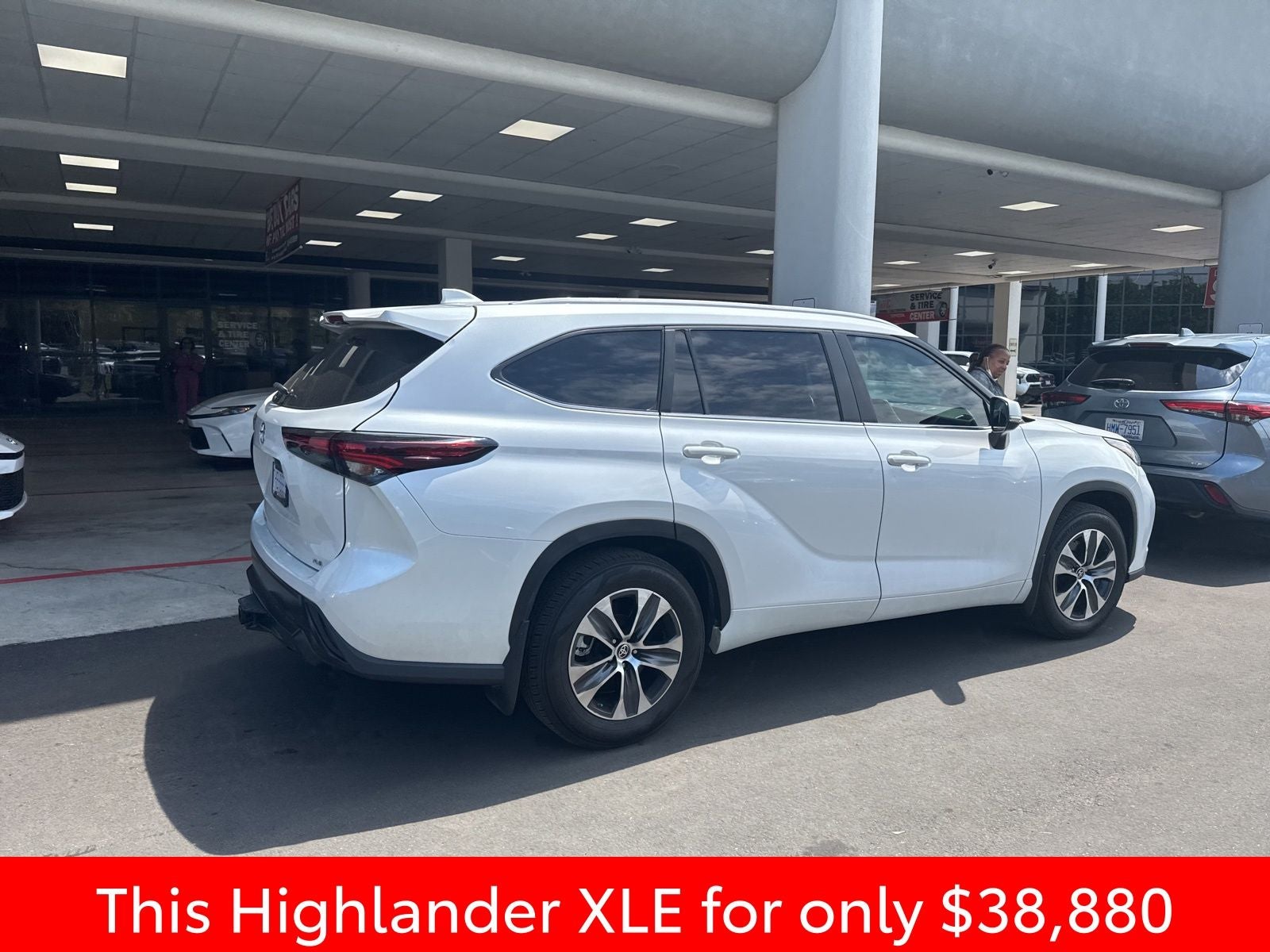 2024 Toyota Highlander XLE