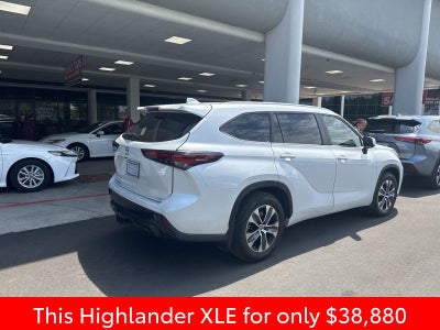 2024 Toyota Highlander XLE