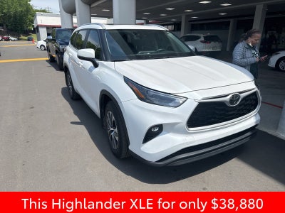 2024 Toyota Highlander XLE
