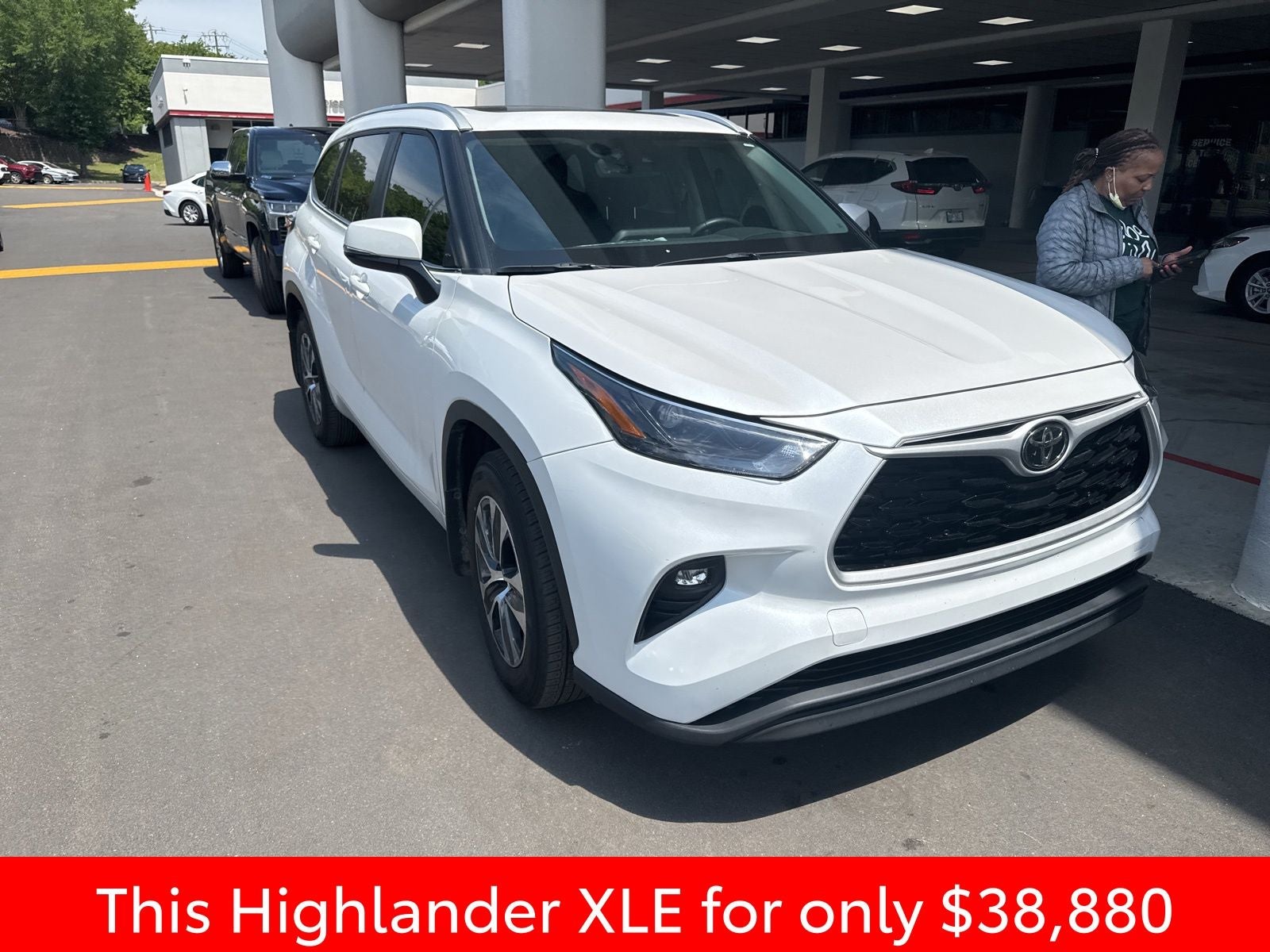 2024 Toyota Highlander XLE