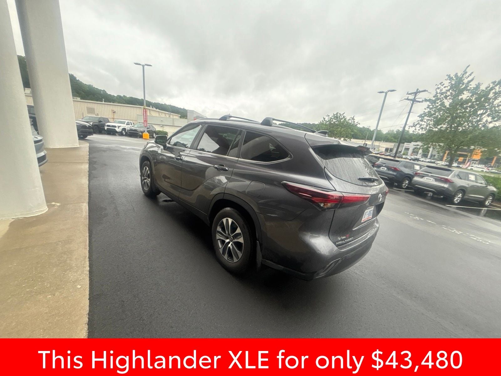 2025 Toyota Highlander XLE