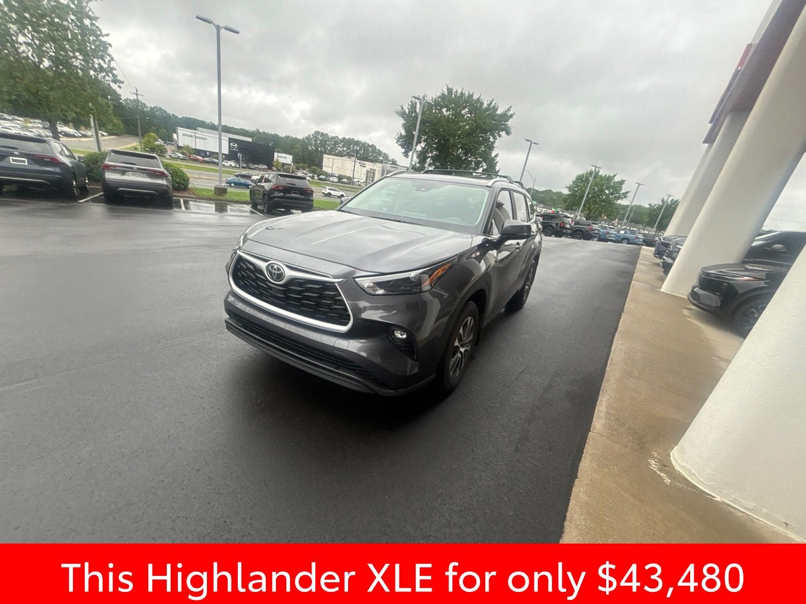 2025 Toyota Highlander XLE