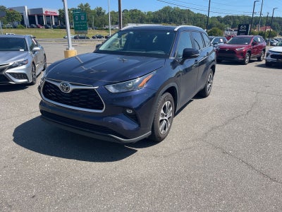 2023 Toyota Highlander XLE