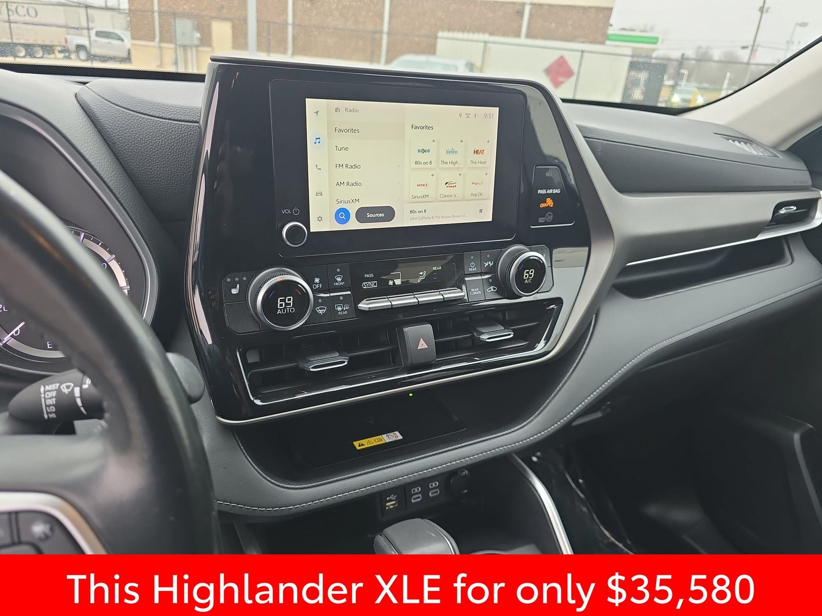 2023 Toyota Highlander XLE