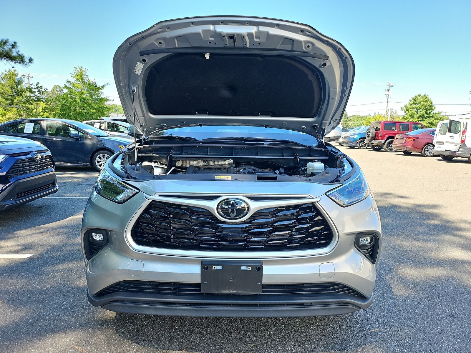 2024 Toyota Highlander XLE