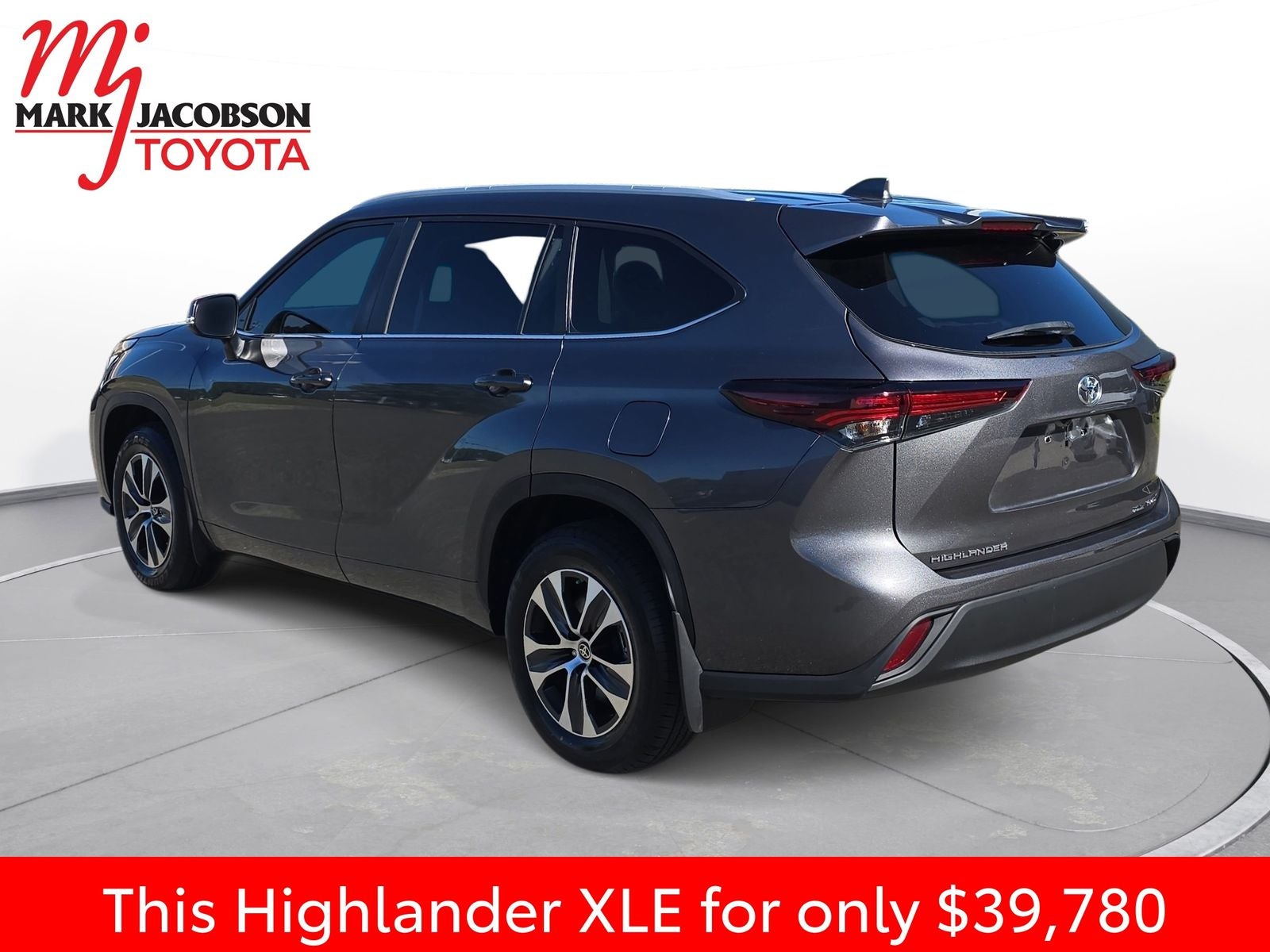 2024 Toyota Highlander XLE