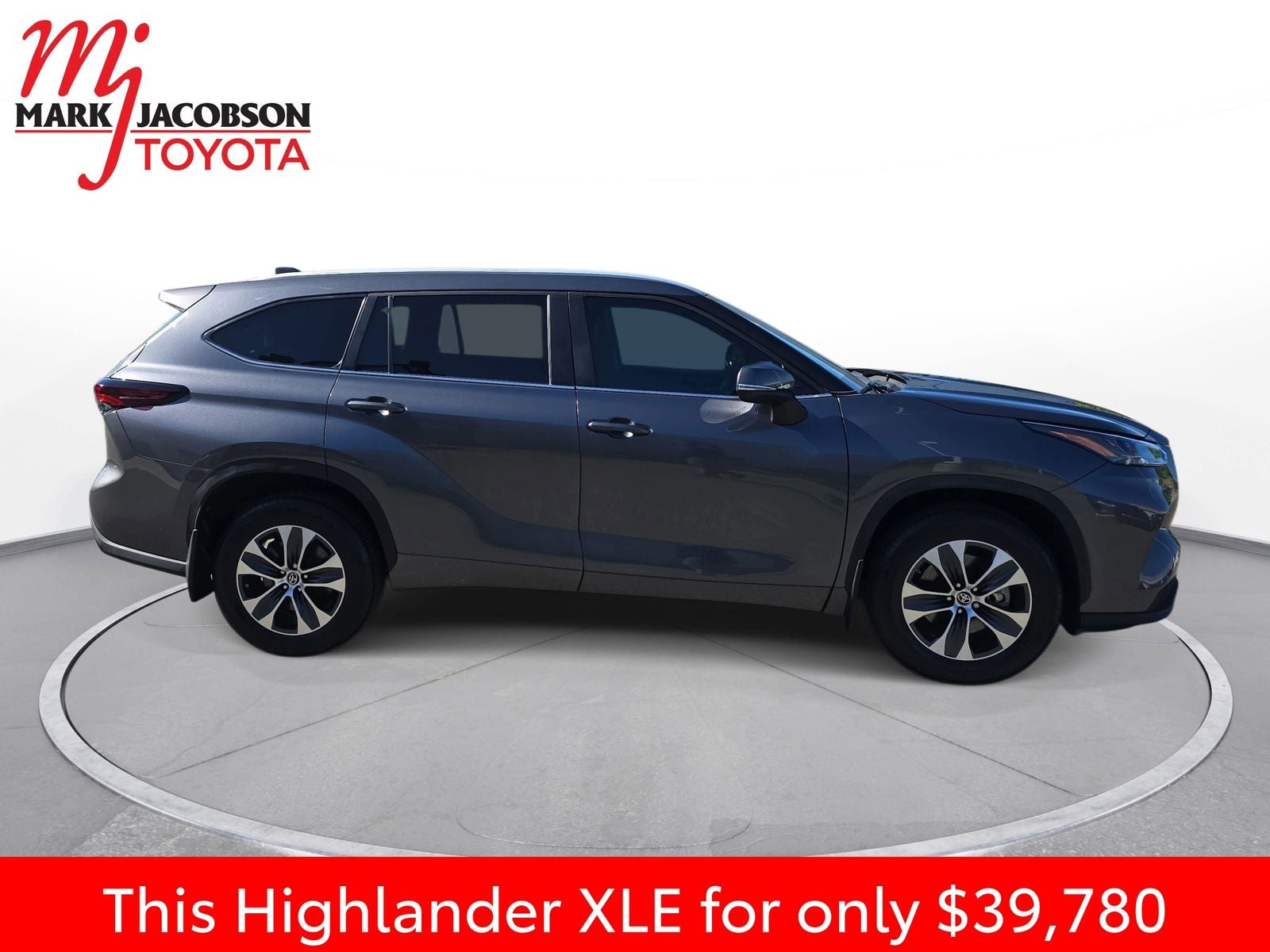 2024 Toyota Highlander XLE