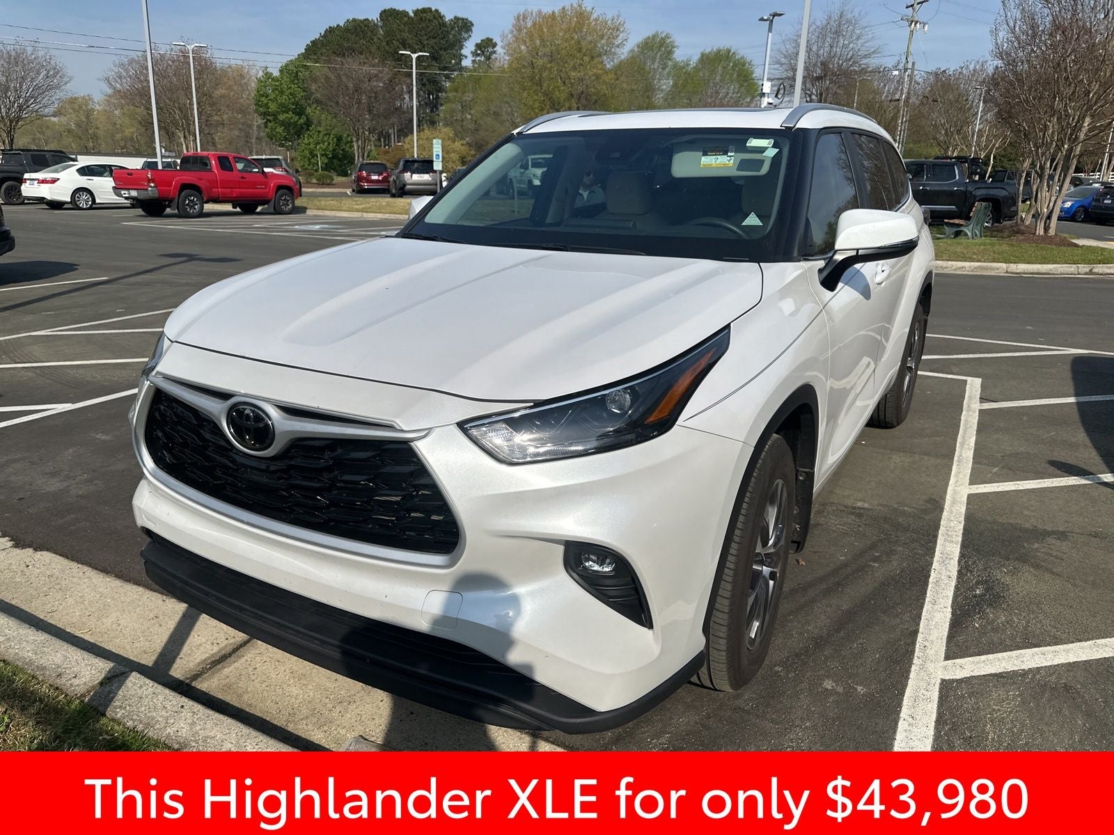 2024 Toyota Highlander XLE