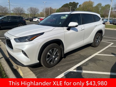 2024 Toyota Highlander XLE