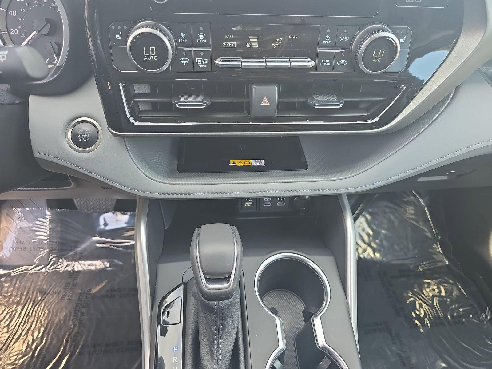 2025 Toyota Highlander XLE