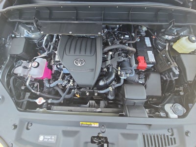 2025 Toyota Highlander XLE