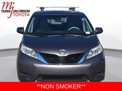 2013 Toyota Sienna LE