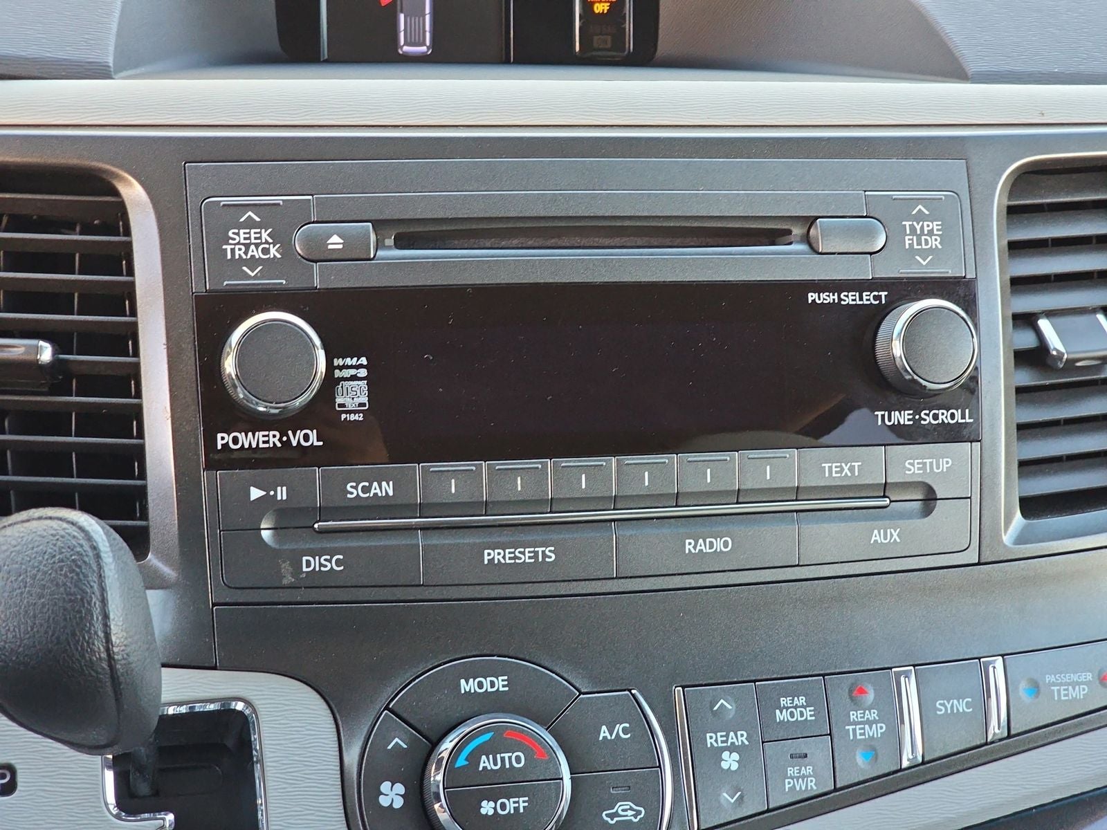 2013 Toyota Sienna LE