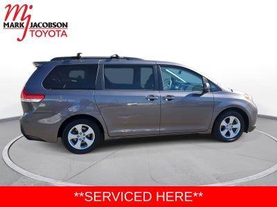 2013 Toyota Sienna LE
