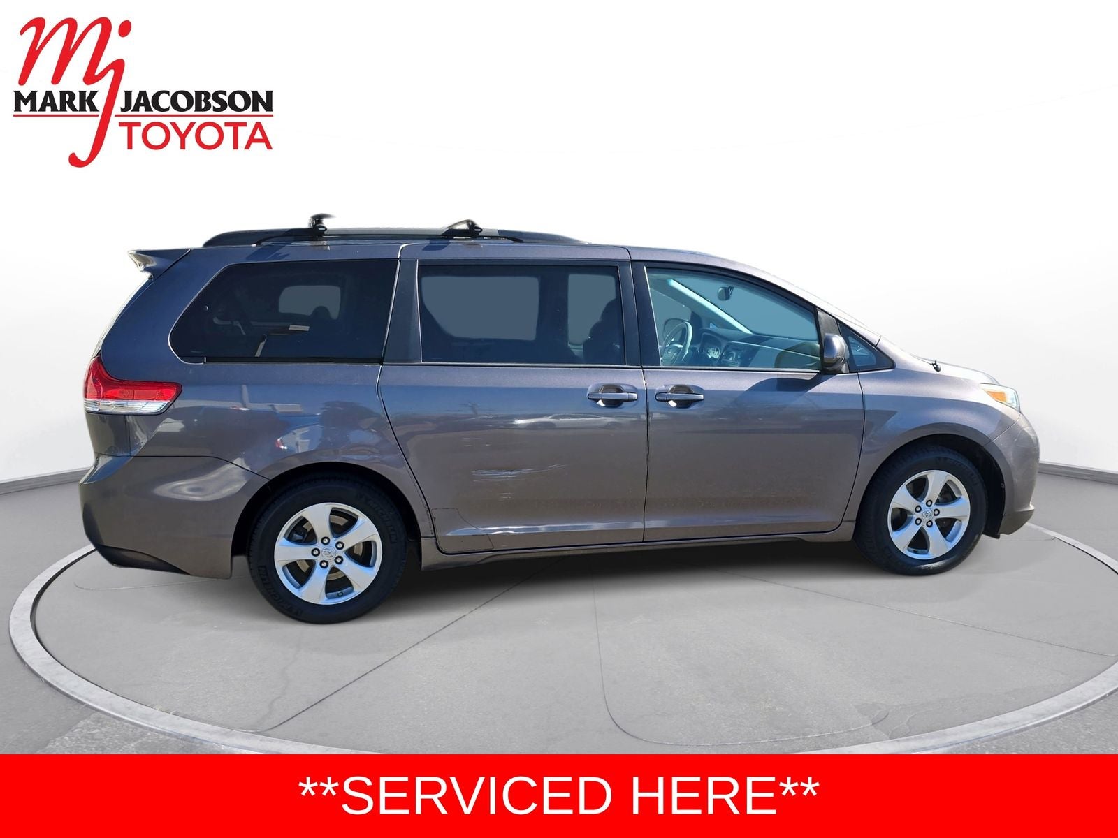 2013 Toyota Sienna LE