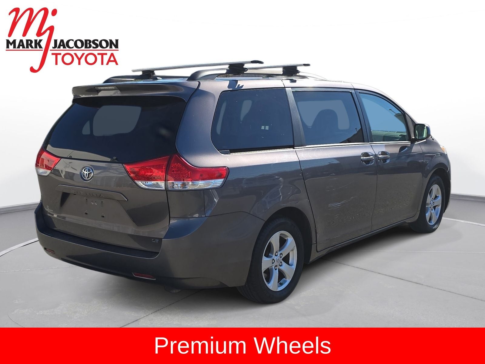 2013 Toyota Sienna LE