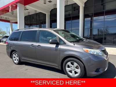 2014 Toyota Sienna LE
