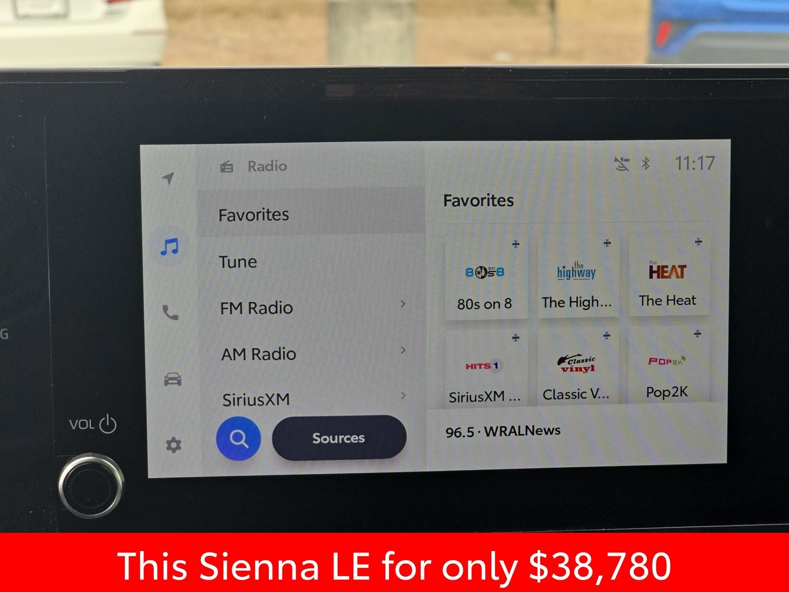 2025 Toyota Sienna LE 8 Passenger