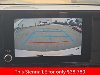 2025 Toyota Sienna LE 8 Passenger