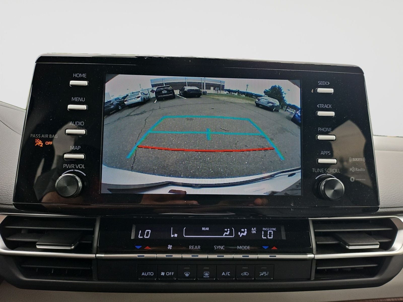 2021 Toyota Sienna LE 8 Passenger
