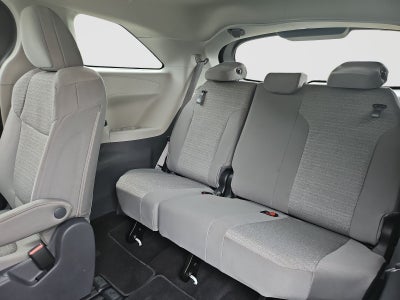 2021 Toyota Sienna LE 8 Passenger