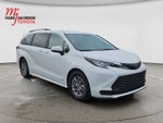 2021 Toyota Sienna LE 8 Passenger