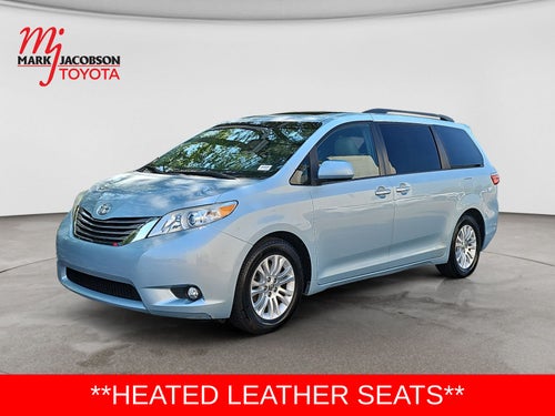 2015 Toyota Sienna XLE 8 Passenger