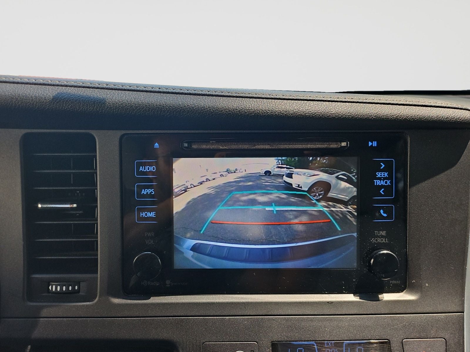 2015 Toyota Sienna XLE 8 Passenger